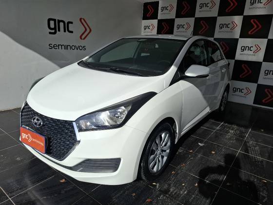 HYUNDAI HB20 1.0 COMFORT 12V FLEX 4P MANUAL HYUNDAI HB20 1.0 COMFORT 12V FLEX 4P MANUAL